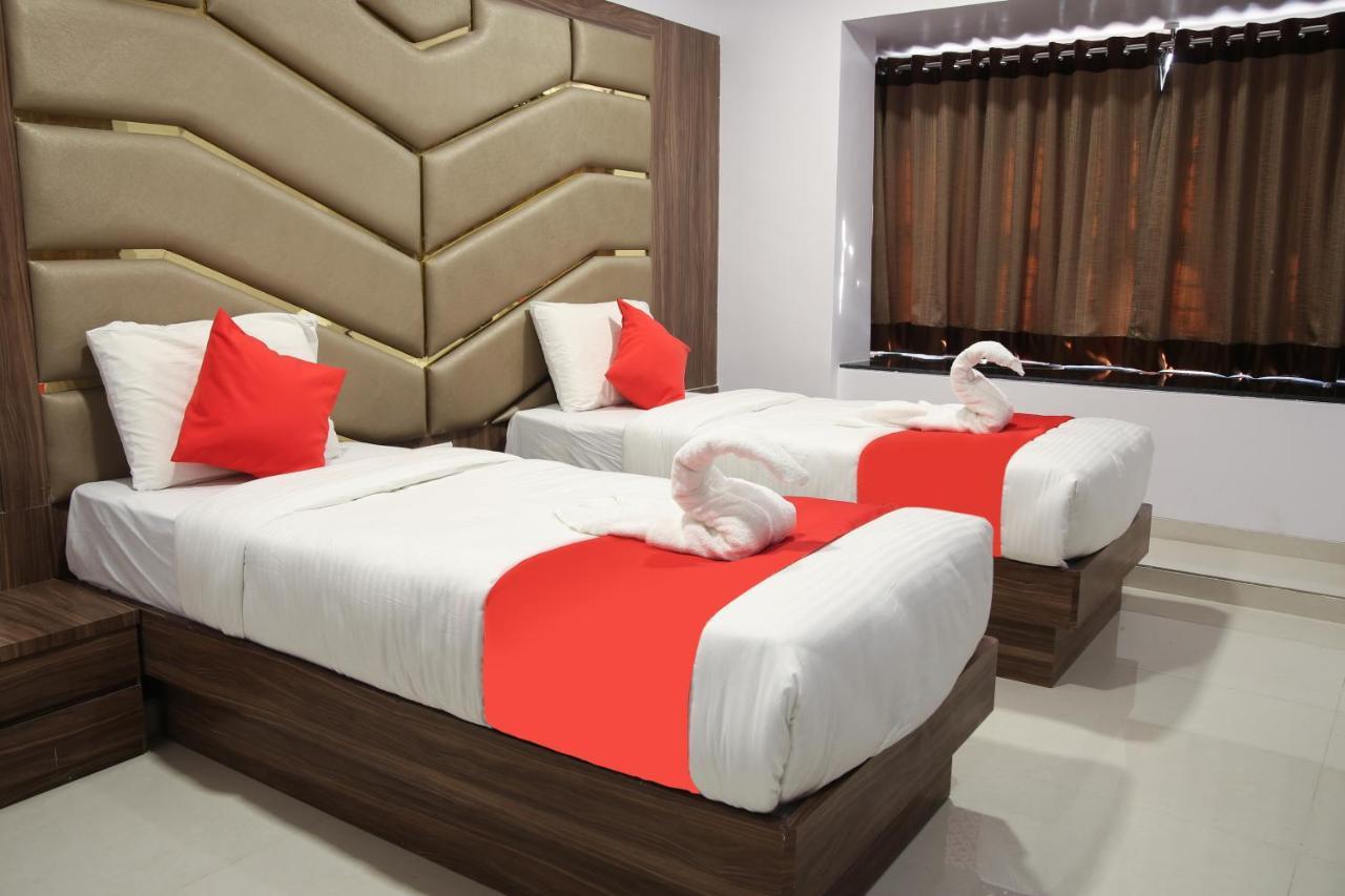 Hotel Apple Inn Navi Mumbai Exterior photo