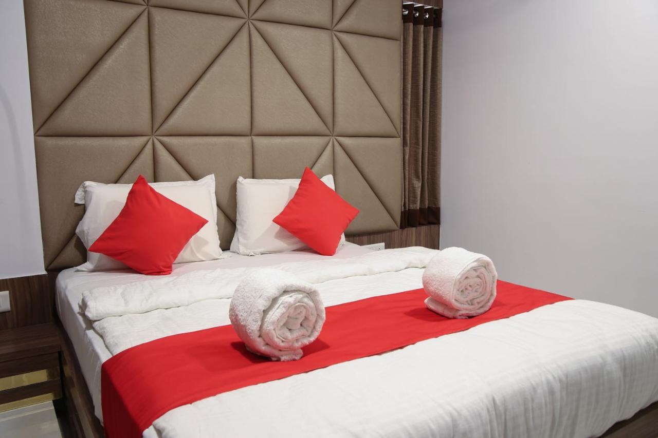 Hotel Apple Inn Navi Mumbai Exterior photo